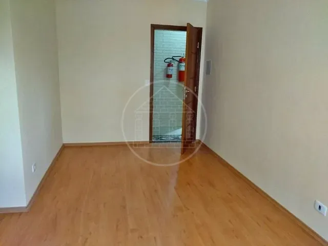 Apartamento 2 quartos e 1 banheiro, à venda, no bairro Jardim Satélite em São Paulo