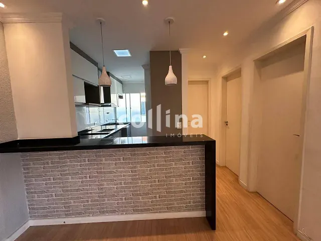 Apartamento 2 quartos e 1 banheiro, para alugar, no bairro Jardim Santa Tereza em Carapicuíba