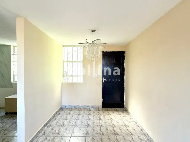 Apartamento com 52m² 2 quartos e 1 banheiro, à venda, no bairro Cohab V em Carapicuíba