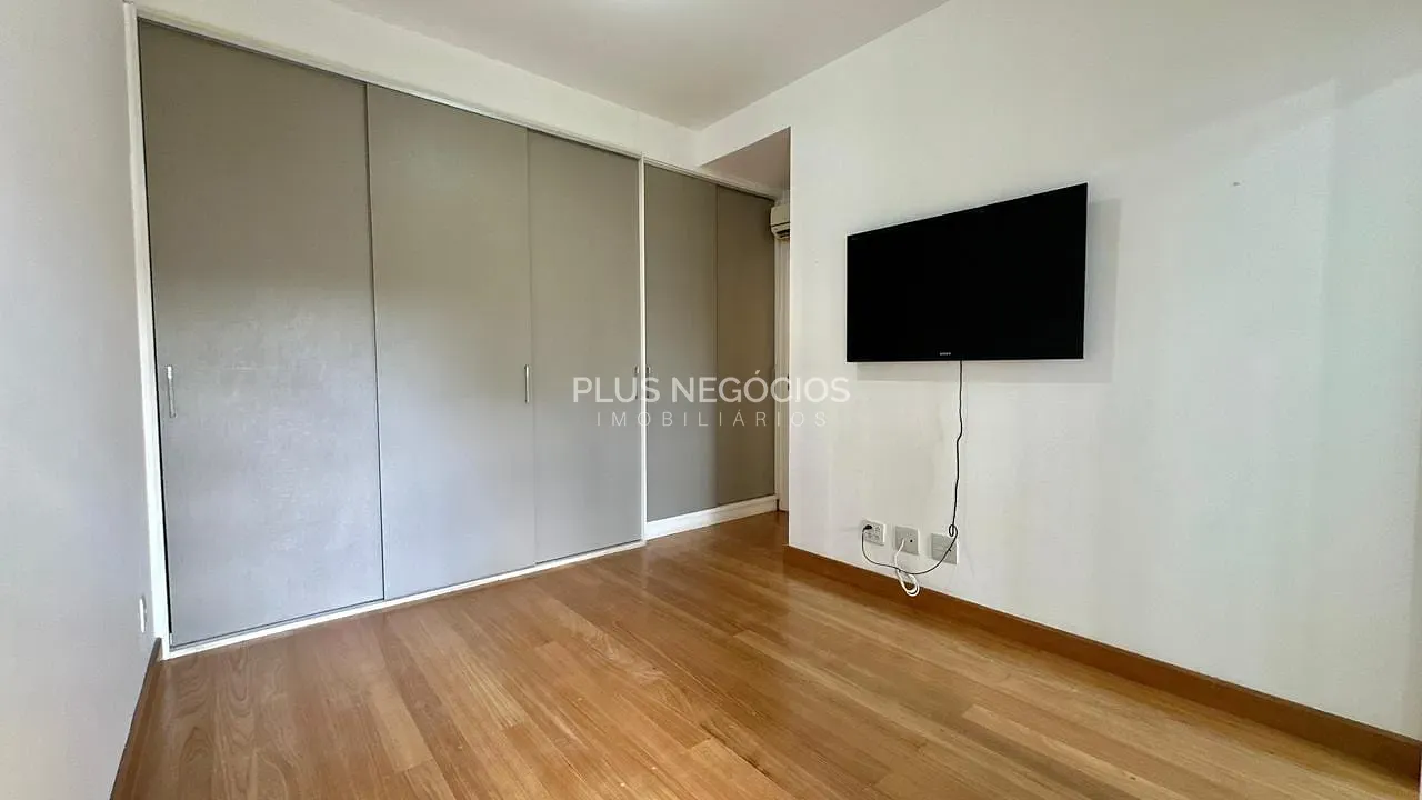 Apartamento, 3 quartos, 194 m² - Foto 8