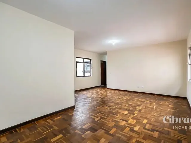 Apartamento 3 quartos e 2 banheiros, para alugar, no bairro Mercês em Curitiba