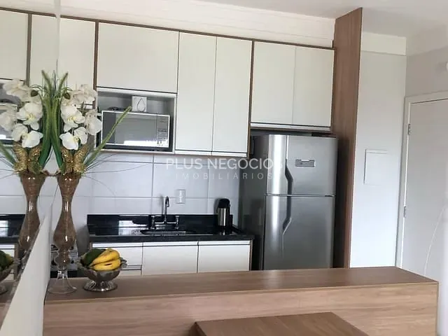 Apartamento com 68m² 3 quartos e 2 banheiros, à venda ou para alugar, no bairro Parque Campolim em Sorocaba