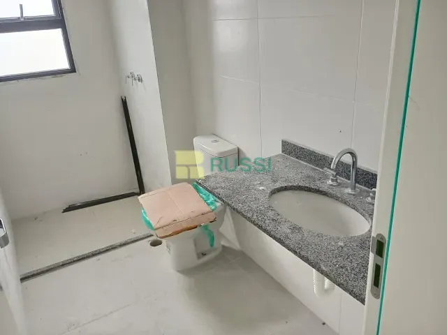 Apartamento 2 quartos e 2 banheiros, à venda, no bairro Condomínio Royal Park em São José dos Campos