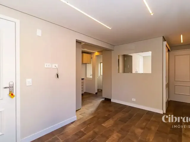 Apartamento 2 quartos e 1 banheiro, para alugar, no bairro Capão da Imbuia em Curitiba