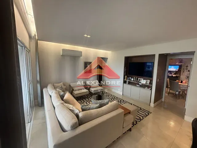 Apartamento 2 quartos e 2 banheiros, à venda, no bairro Jardim das Indústrias em São José dos Campos