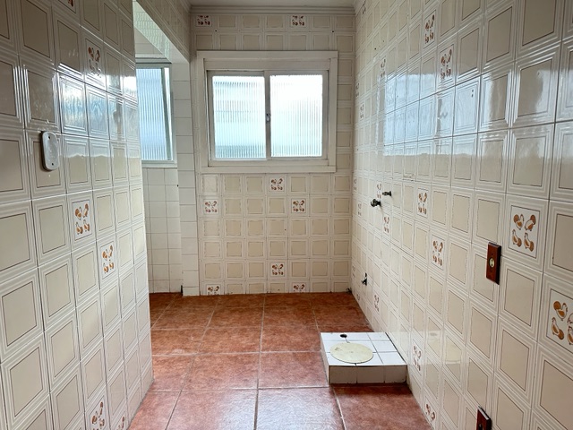 Apartamento 2 quartos e 1 banheiro, à venda ou para alugar, no bairro Centro em Pelotas