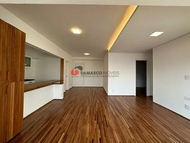 Apartamento 2 quartos e 2 banheiros, para alugar, no bairro Cerâmica em São Caetano do Sul