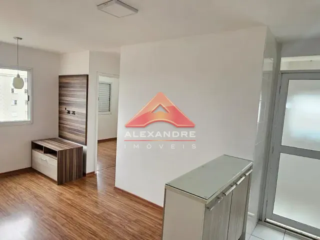 Apartamento 2 quartos e 1 banheiro, para alugar, no bairro Jardim Copacabana em São José dos Campos