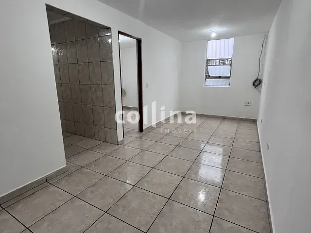 Apartamento 2 quartos e 1 banheiro, à venda, no bairro Cohab V em Carapicuíba