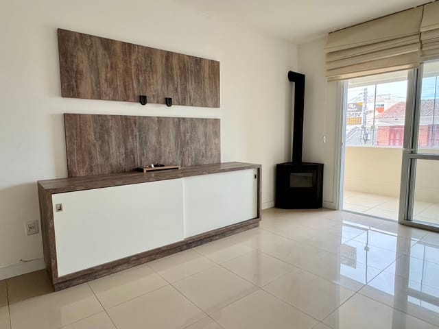 Apartamento 3 quartos e 2 banheiros, à venda, no bairro Centro em Pelotas