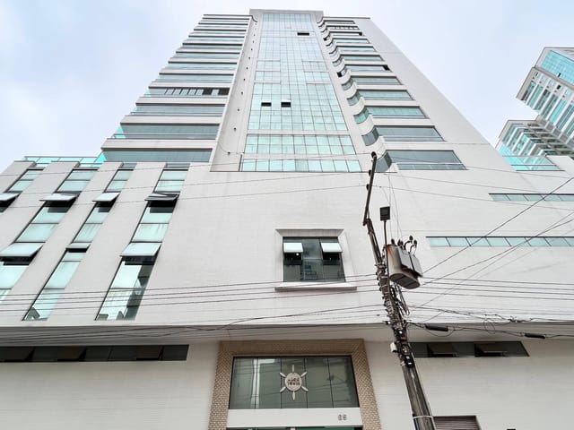 Foto do Apartamento - Apartamento à venda, Meia Praia, Itapema, SC | Confiari Investimentos Imobiliários