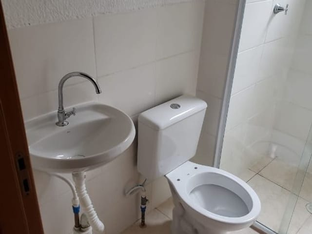 Apartamento com 52m² 2 quartos e 1 banheiro, à venda, no bairro Água Chata em Guarulhos