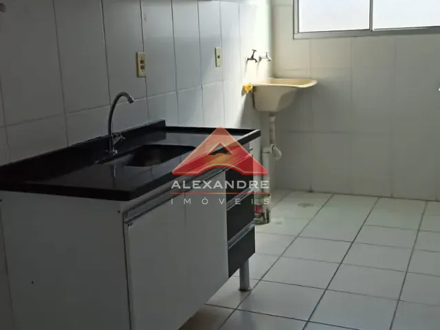 Apartamento 2 quartos e 1 banheiro, à venda, no bairro Chácara dos Eucalíptos em São José dos Campos