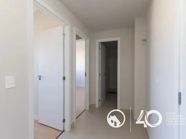 Apartamento 2 quartos e 1 banheiro, para alugar, no bairro Portão em Curitiba