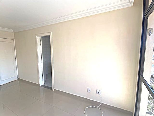 Foto do Apartamento - Apartamento para venda ou locação na Saúde, 2 dormitórios com sacada, 1 vaga, lazer com piscina a 550m do Metrô Saúde | Paulista Imóveis.