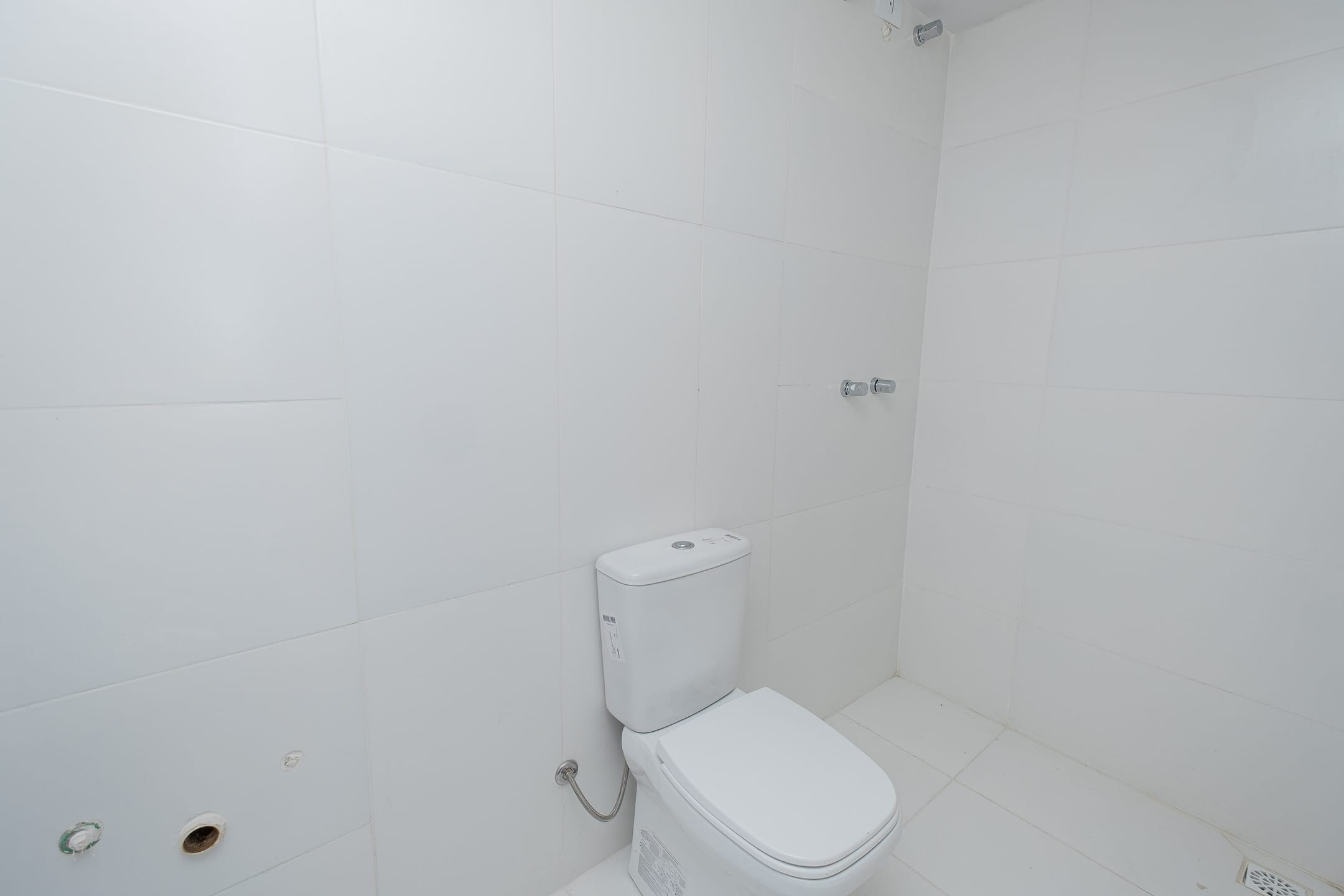 Apartamento de 3 Dormitórios para Aluguel no Centro de Pelotas RS com Boa Localização, Ambientes Amplos e Fácil Acesso a Comércio e Serviços - 11