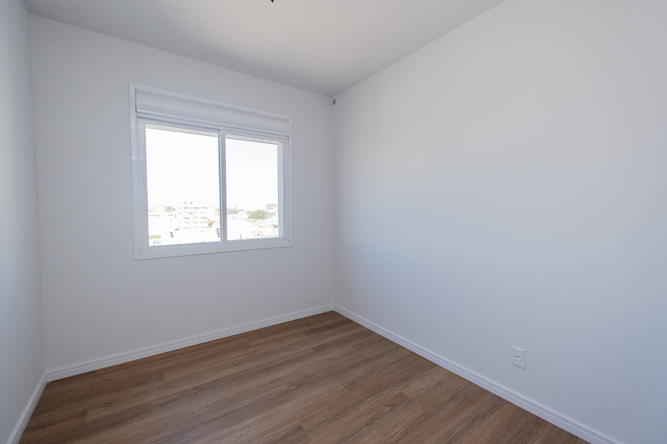 Apartamento de 3 Dormitórios para Aluguel no Centro de Pelotas RS com Boa Localização, Ambientes Amplos e Fácil Acesso a Comércio e Serviços - 7
