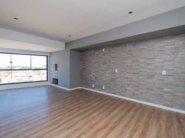 Apartamento com 91m² 3 quartos e 2 banheiros, para alugar, no bairro Centro em Pelotas