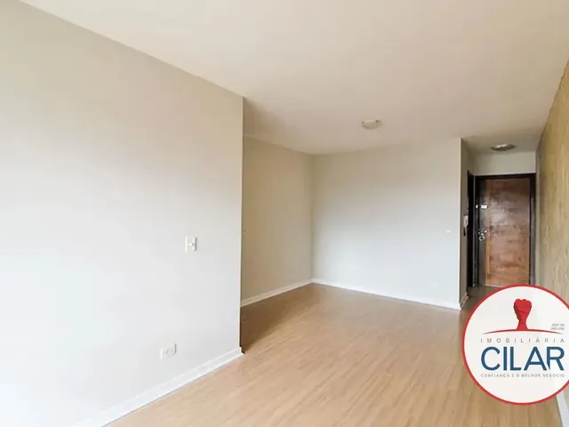 Apartamento 3 quartos e 1 banheiro, para alugar, no bairro Bacacheri em Curitiba