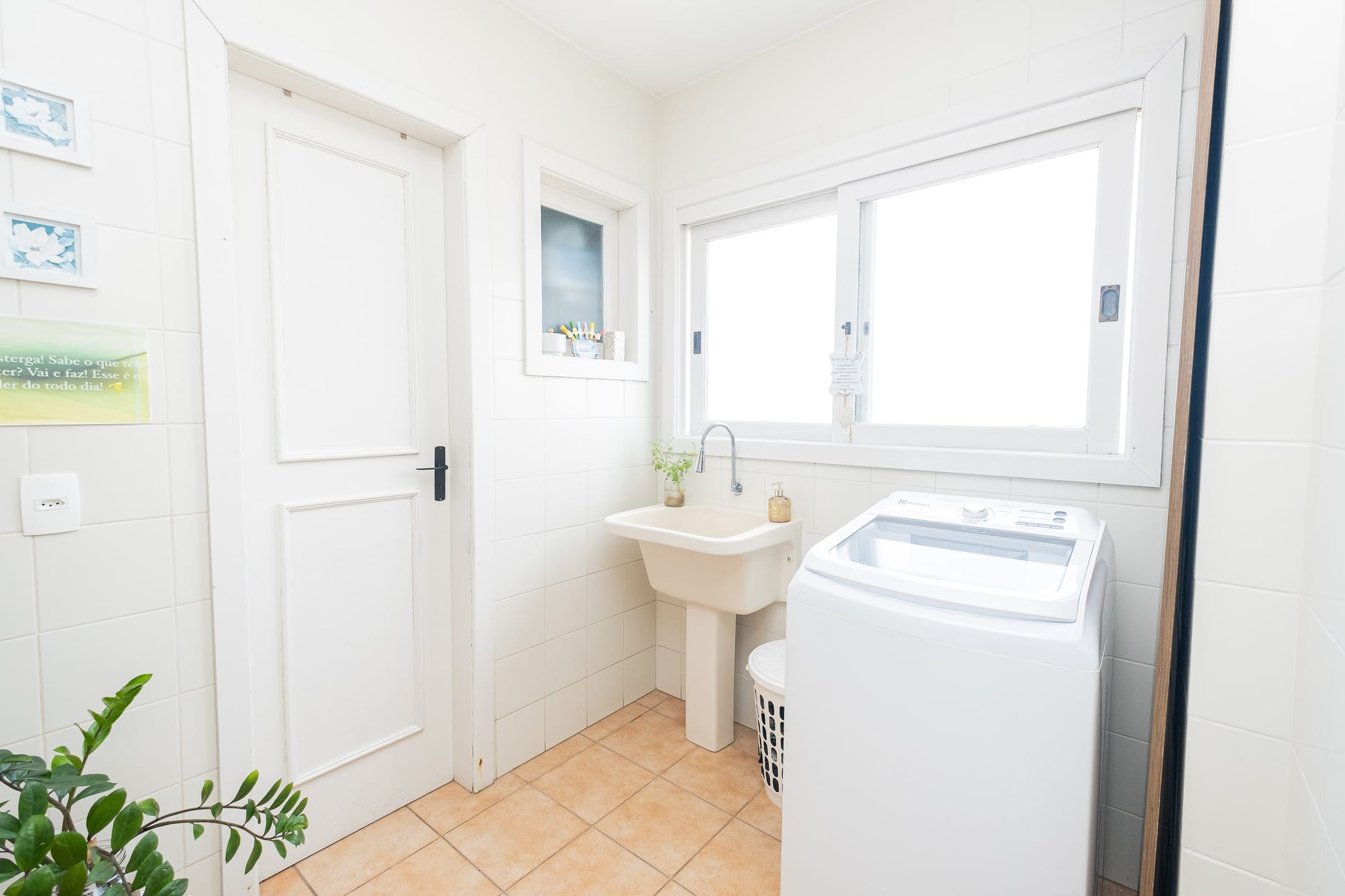 Duplex alto padrão no Centro com piscina privativa, 4 dormitórios, 2 suítes e área gourmet – exclusividade no Ed. Dona Helena - 16