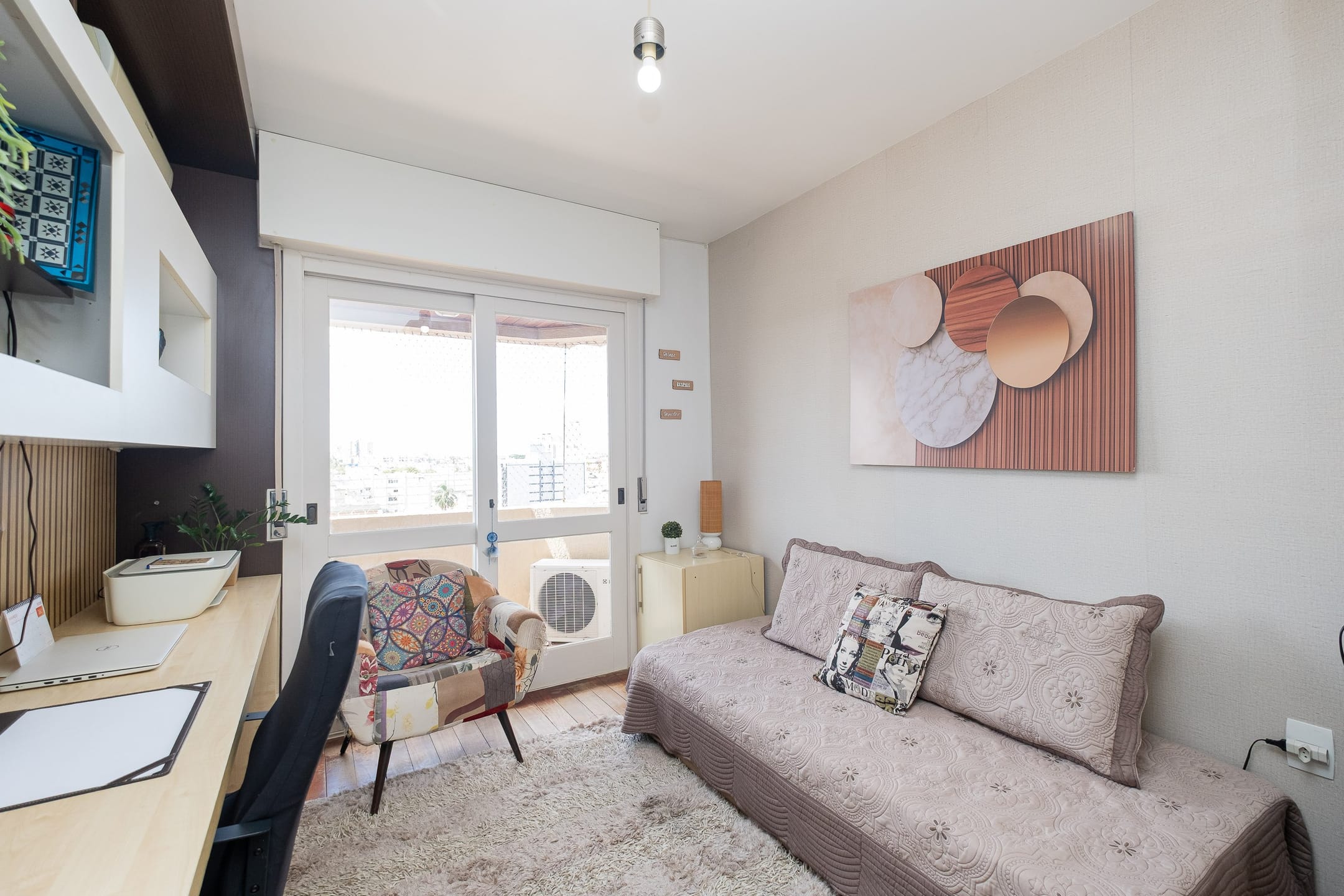 Duplex alto padrão no Centro com piscina privativa, 4 dormitórios, 2 suítes e área gourmet – exclusividade no Ed. Dona Helena - 7