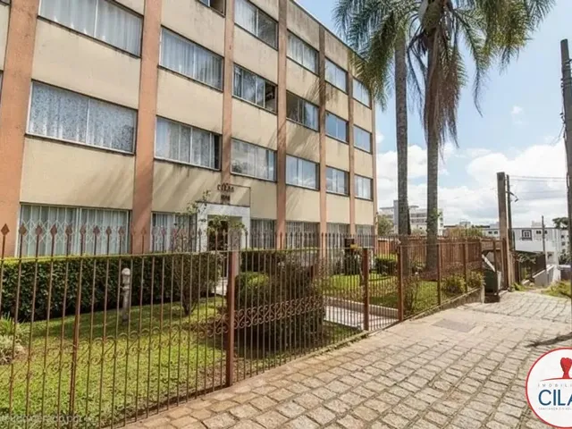 Apartamento 3 quartos e 1 banheiro, para alugar, no bairro Portão em Curitiba