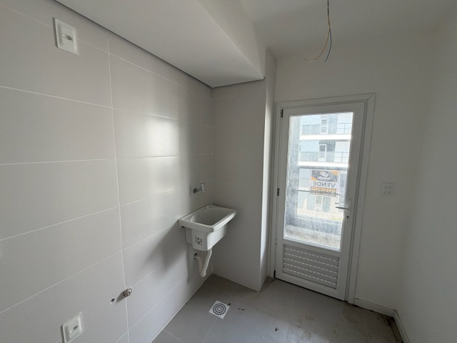 Apartamento com 85m² 2 quartos e 2 banheiros, à venda, no bairro Cassino em Rio Grande