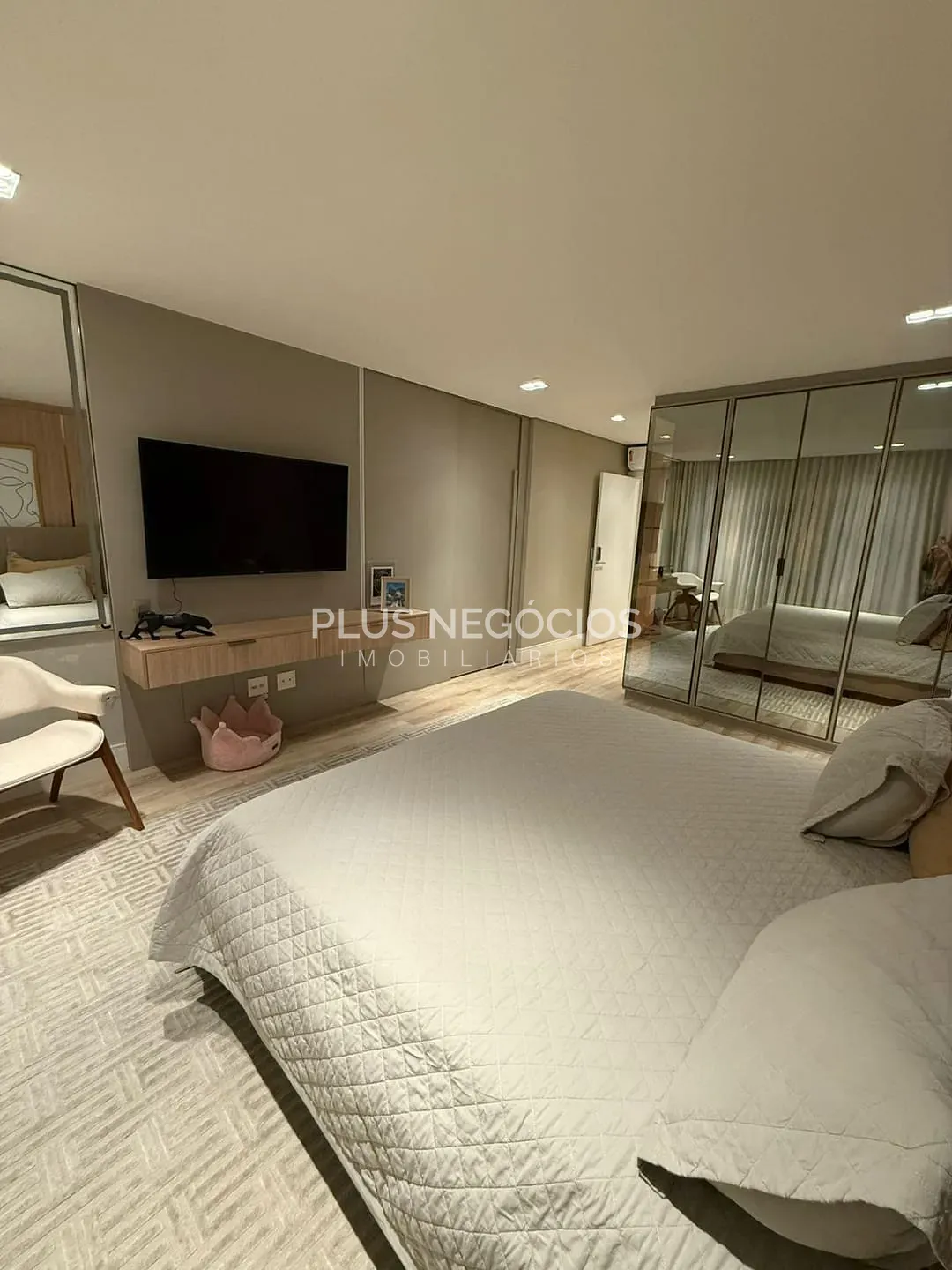 Apartamento, 3 quartos, 220 m² - Foto 52