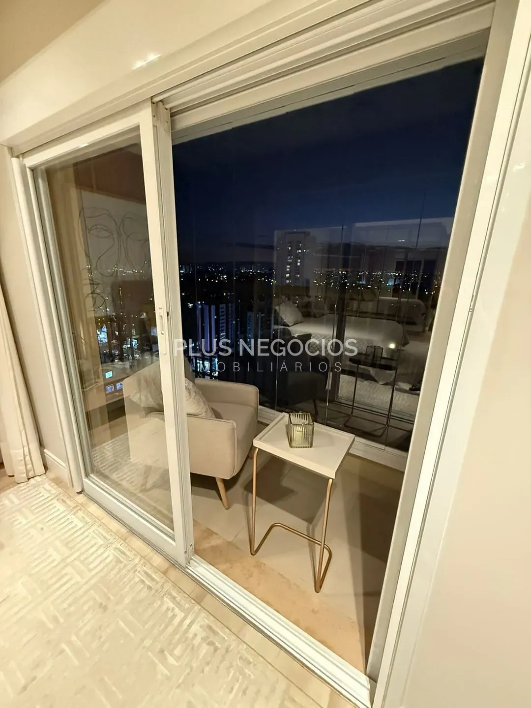Apartamento, 3 quartos, 220 m² - Foto 48