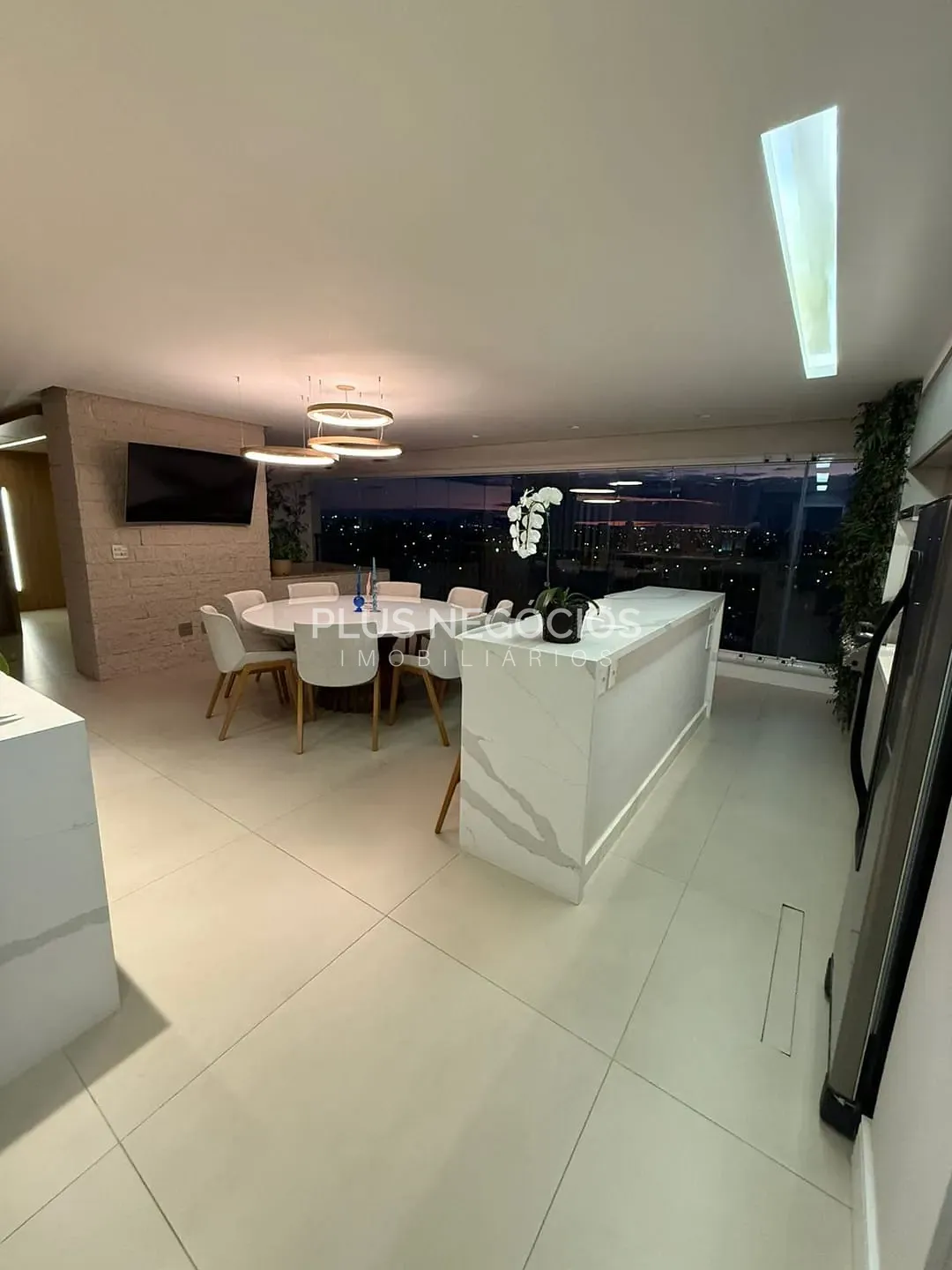 Apartamento, 3 quartos, 220 m² - Foto 11