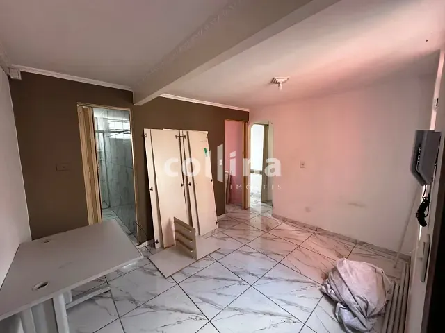 Apartamento 2 quartos e 1 banheiro, para alugar, no bairro Conjunto Habitacional Presidente Castelo Branco em Carapicuíba