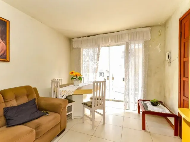 Apartamento 3 quartos e 2 banheiros, à venda, no bairro Planta Santa Úrsula em Colombo