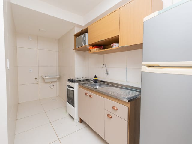 Apartamento com 58m² 2 quartos e 1 banheiro, para alugar, no bairro Centro em Pelotas