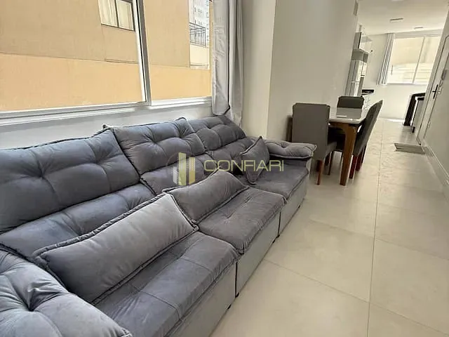 Apartamento 2 quartos e 2 banheiros, à venda, no bairro Meia Praia em Itapema