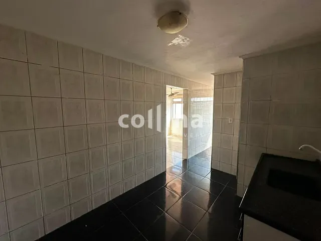 Apartamento 2 quartos e 1 banheiro, para alugar, no bairro Cohab II em Carapicuíba