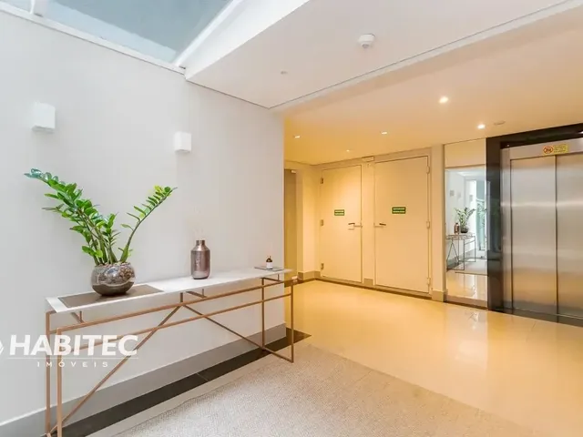 Apartamento 1 quarto e 1 banheiro, para alugar, no bairro Portão em Curitiba