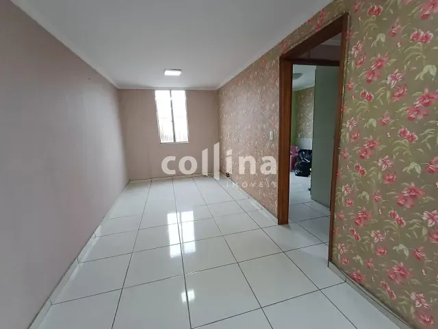 Apartamento 2 quartos e 1 banheiro, à venda, no bairro Cohab V em Carapicuíba
