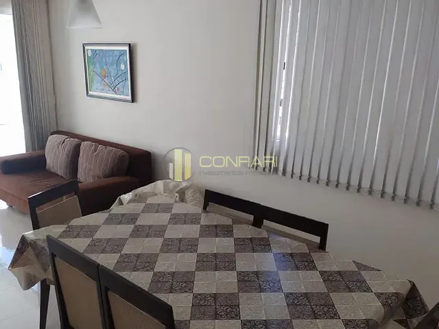 Apartamento 2 quartos e 2 banheiros, à venda, no bairro Meia Praia em Itapema