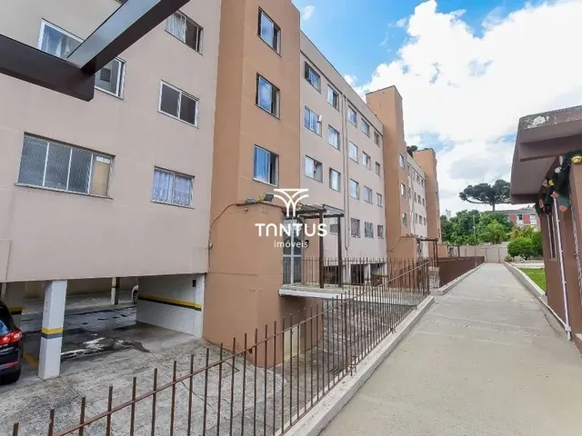 Apartamento 3 quartos e 2 banheiros, para alugar, no bairro Novo Mundo em Curitiba