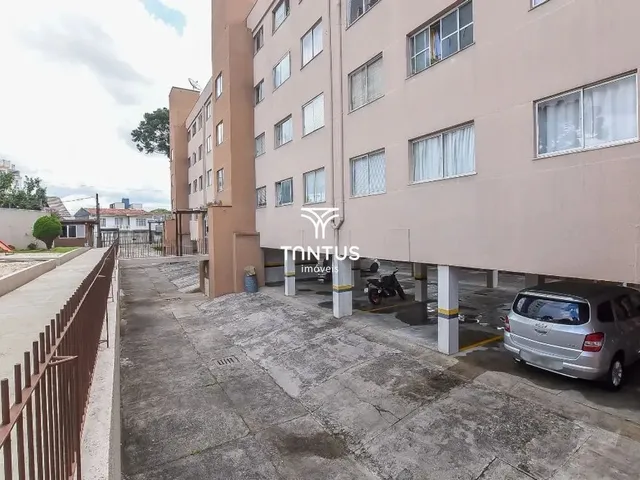 Apartamento 3 quartos e 2 banheiros, para alugar, no bairro Novo Mundo em Curitiba