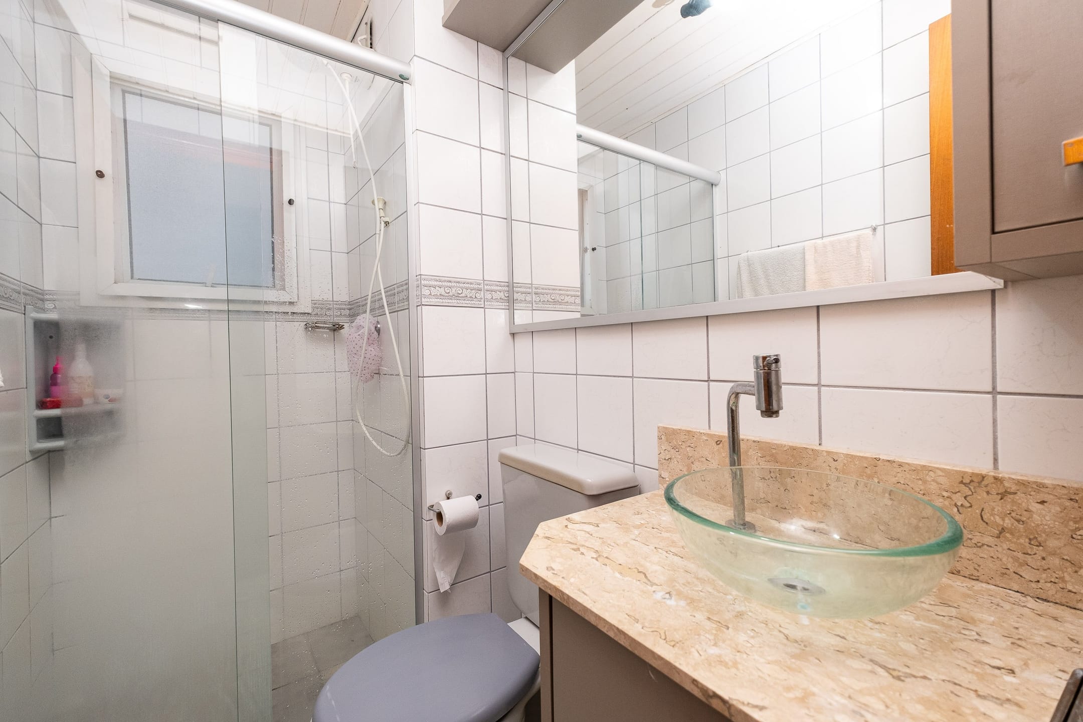 Apartamento à venda no centro de Pelotas - 60 m², 2 quartos, cozinha planejada, 2 varandas e piso laminado. - 7