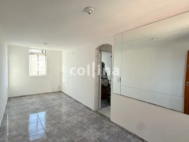Apartamento 2 quartos e 1 banheiro, à venda, no bairro Cohab V em Carapicuíba