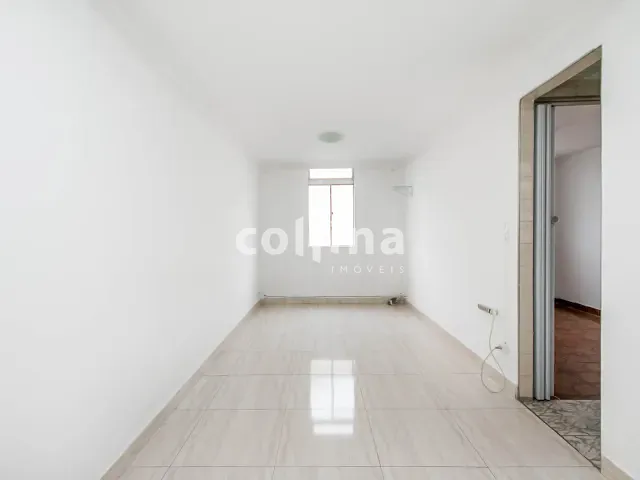Apartamento 2 quartos e 1 banheiro, para alugar, no bairro Conjunto Habitacional Presidente Castelo Branco em Carapicuíba