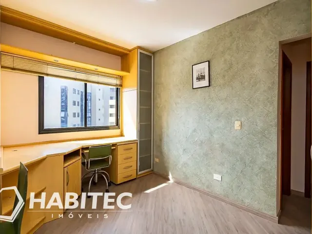 Apartamento 1 quarto e 1 banheiro, para alugar, no bairro BATEL em Curitiba