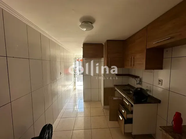 Apartamento 2 quartos e 1 banheiro, para alugar, no bairro Conjunto Habitacional Presidente Castelo Branco em Carapicuíba