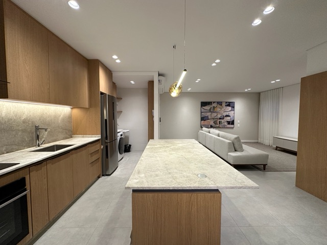 Apartamento com 182m² 2 quartos e 2 banheiros, para alugar, no bairro Gleba Palhano em Londrina