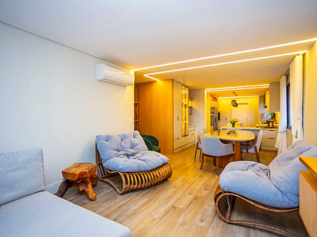 Apartamento com 222m² 3 quartos e 3 banheiros, à venda, no bairro Cabral em Curitiba