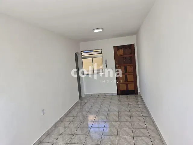 Apartamento 2 quartos e 1 banheiro, à venda, no bairro Cohab II em Carapicuíba