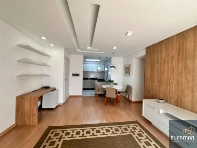 Apartamento 2 quartos e 2 banheiros, à venda, no bairro Alto da Rua XV em Curitiba
