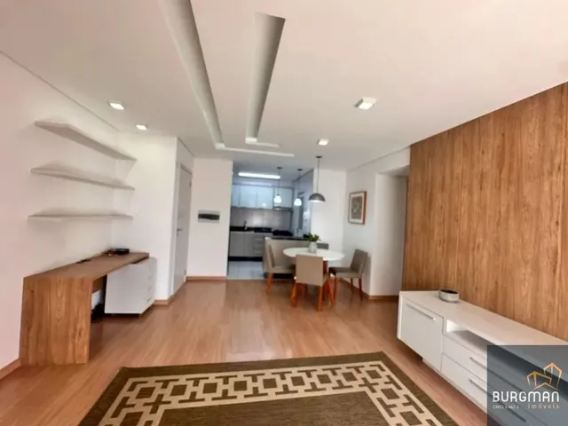 Apartamento 2 quartos e 2 banheiros, à venda, no bairro Alto da Rua XV em Curitiba